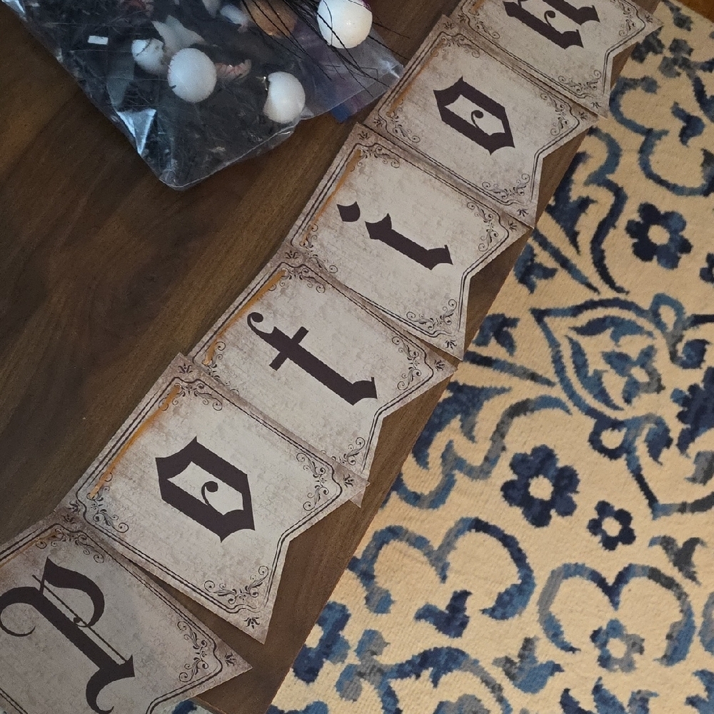 Halloween Apothecary Decor Set - Picture 9 of 16
